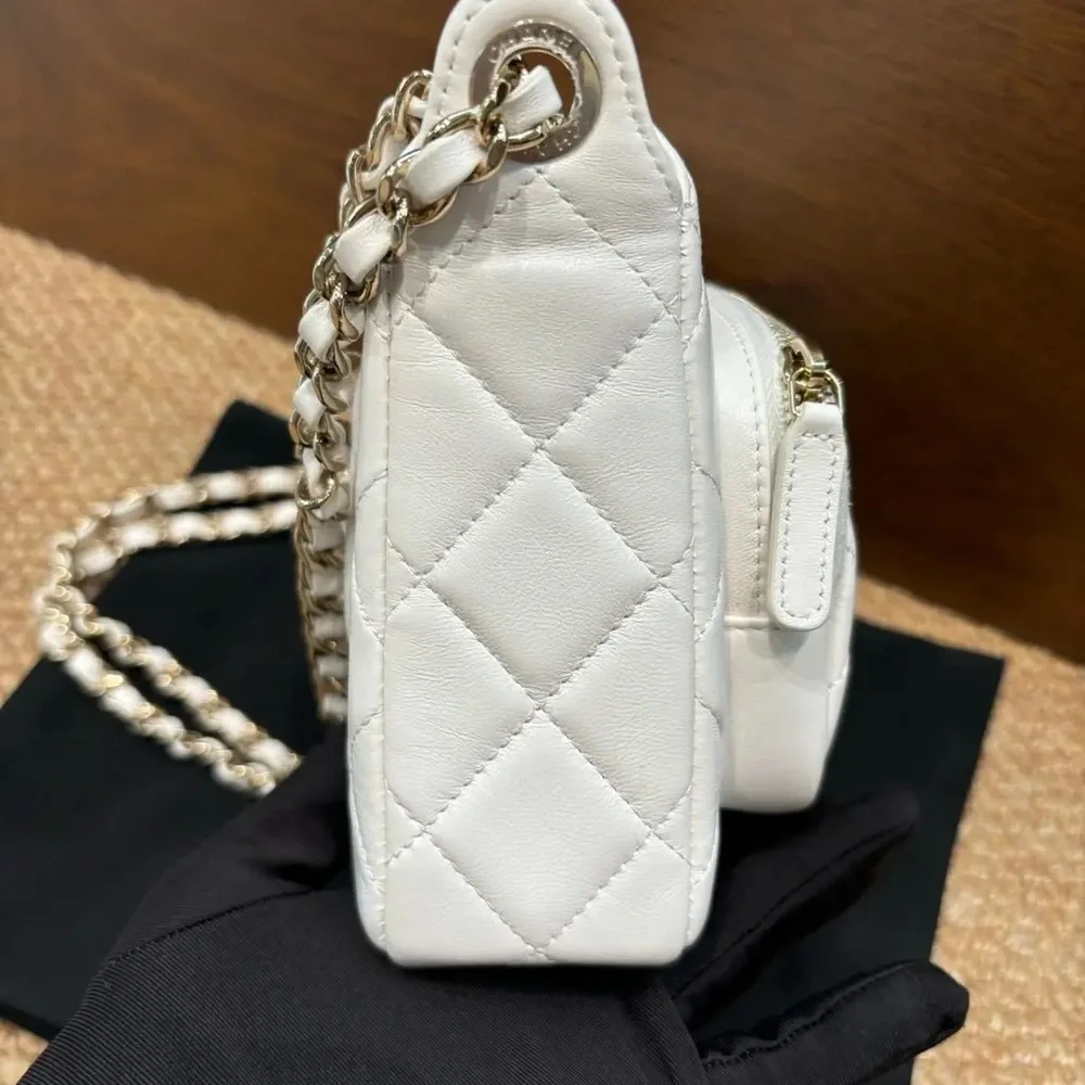 CHANEL White Quilted Crossbody Bag - Picture 6 of 15